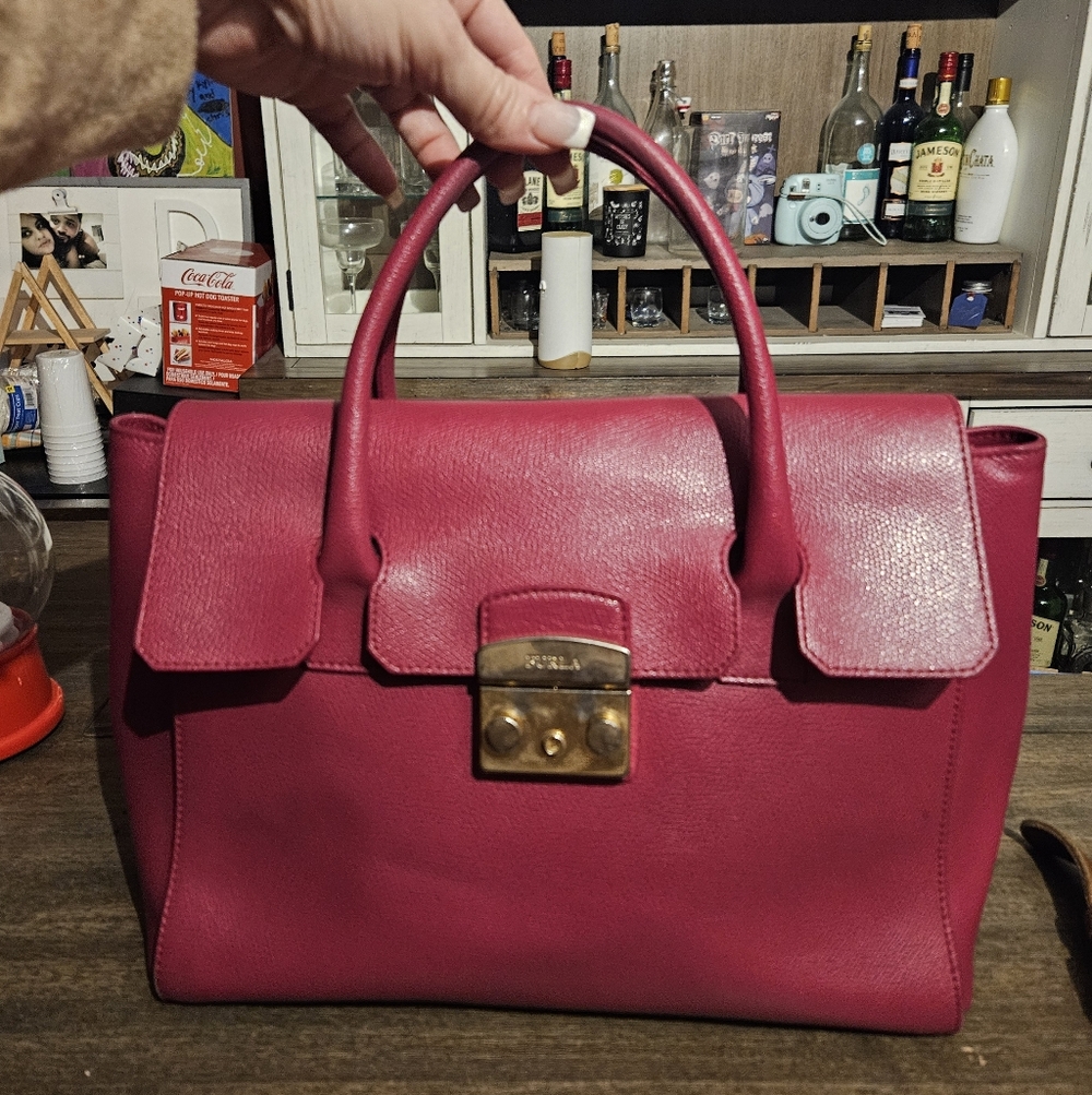 Furla Fuchsia Leather Metropolis Tote